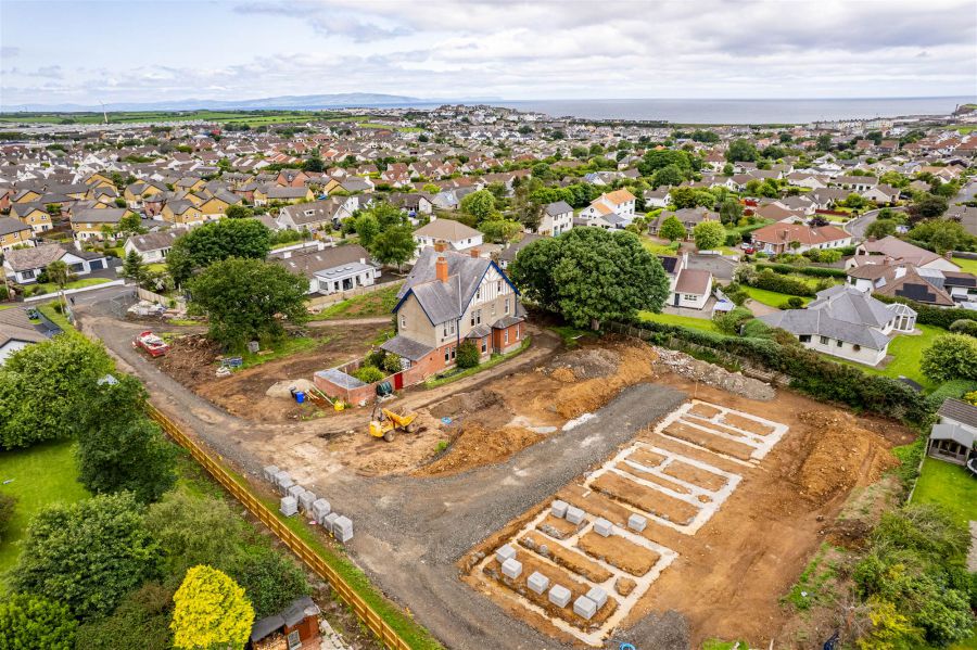 107 Hopefield Road, Portrush, BT56 8NZ