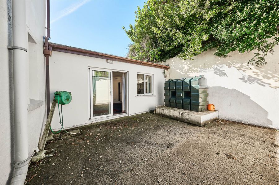 18 Morrison Park