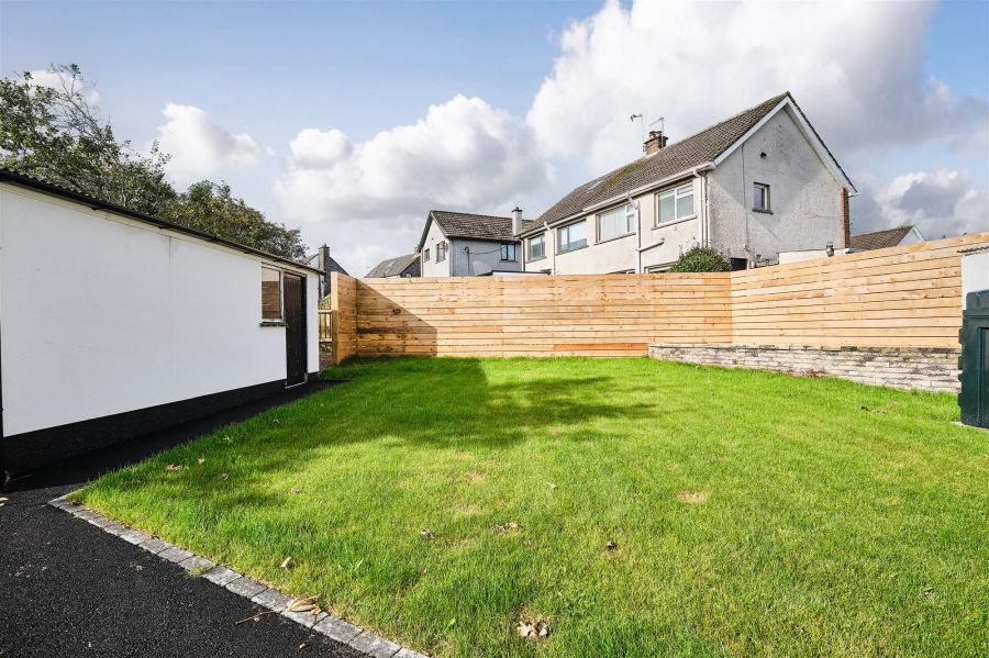 62 Coleraine Road