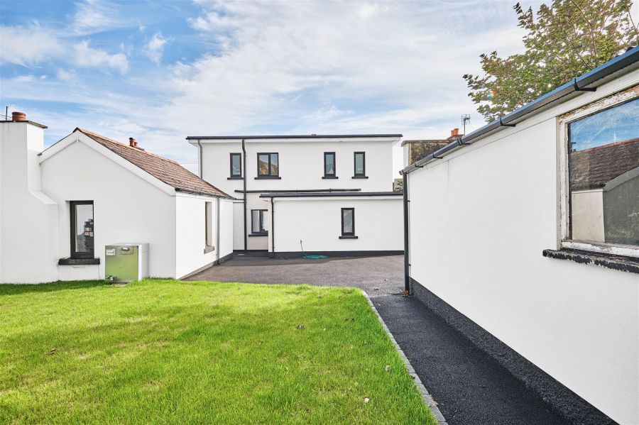 62 Coleraine Road