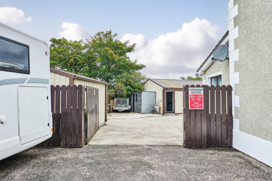 Bushbane Kennels, Cattery & Grooming 28 Whitepark Road