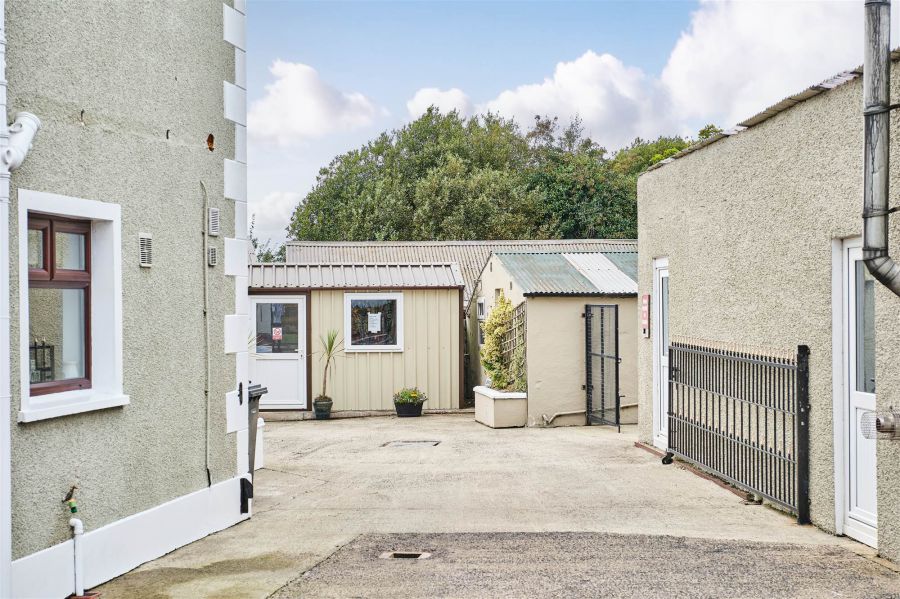 Bushbane Kennels, Cattery & Grooming 28 Whitepark Road