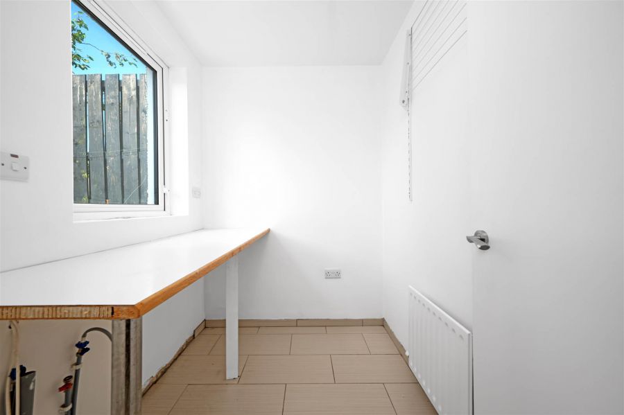 55 Lever Road
