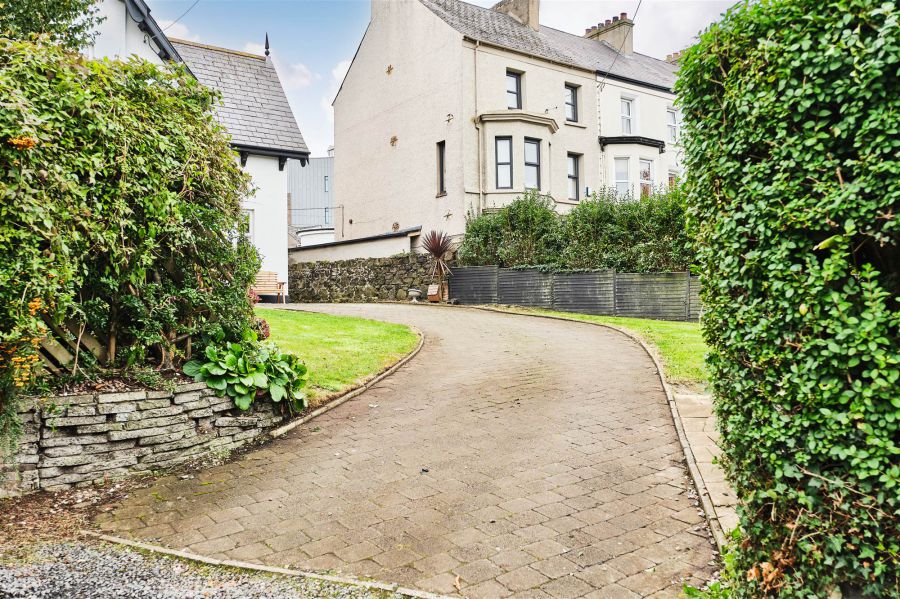 29 Millburn Road