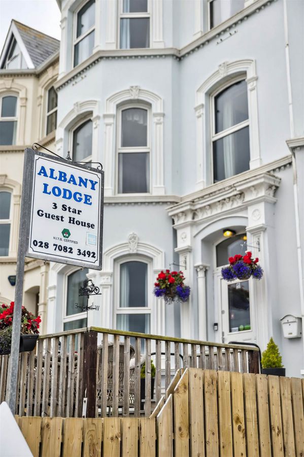 Albany Lodge 2 Eglinton Street