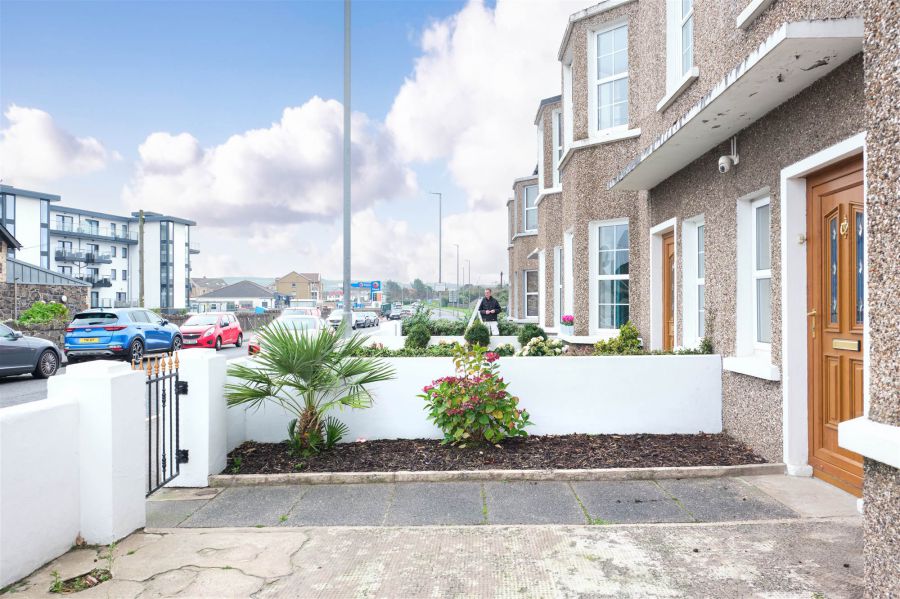 128 Causeway Street
