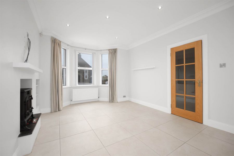 128 Causeway Street
