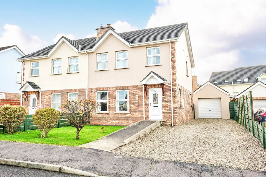 28 Ballywillin Crescent, Portrush, BT56 8GJ