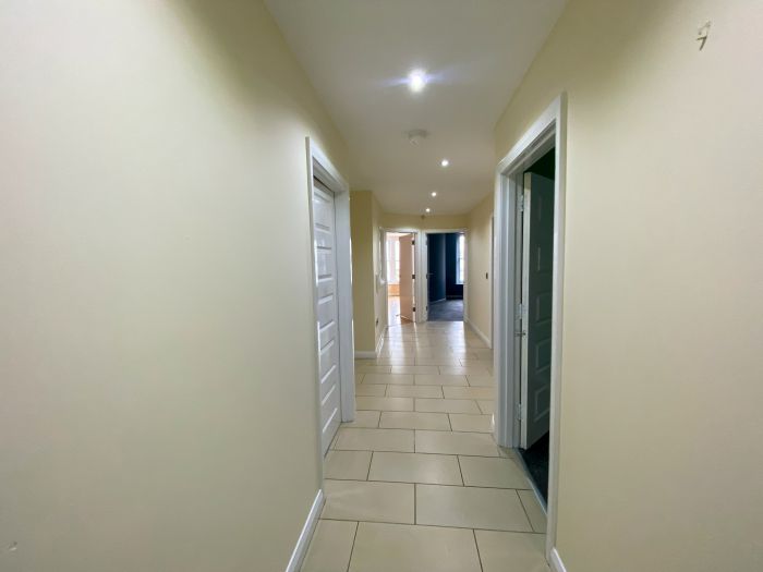 3 Harbour View Apartments