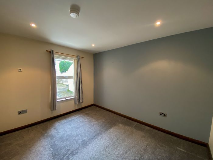 3 Harbour View Apartments