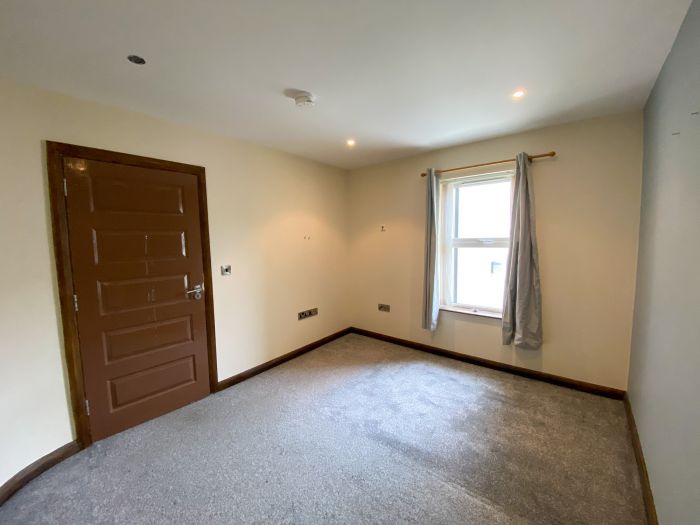 3 Harbour View Apartments