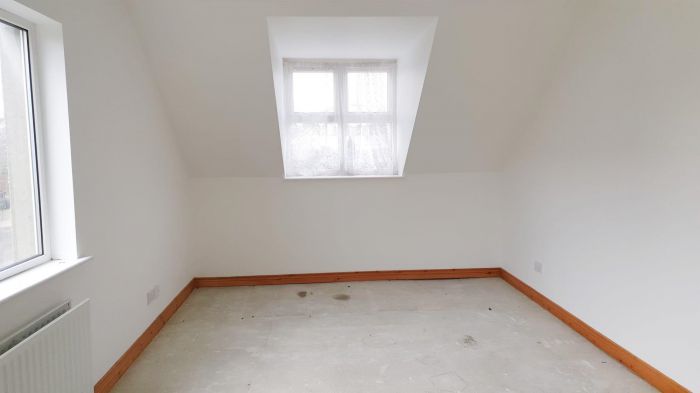 19 Leyland Heights