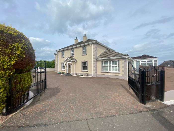 17 White Park Drive