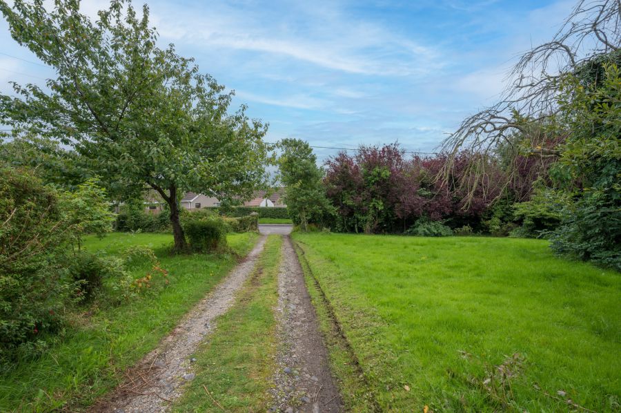 11 Rathlin Road