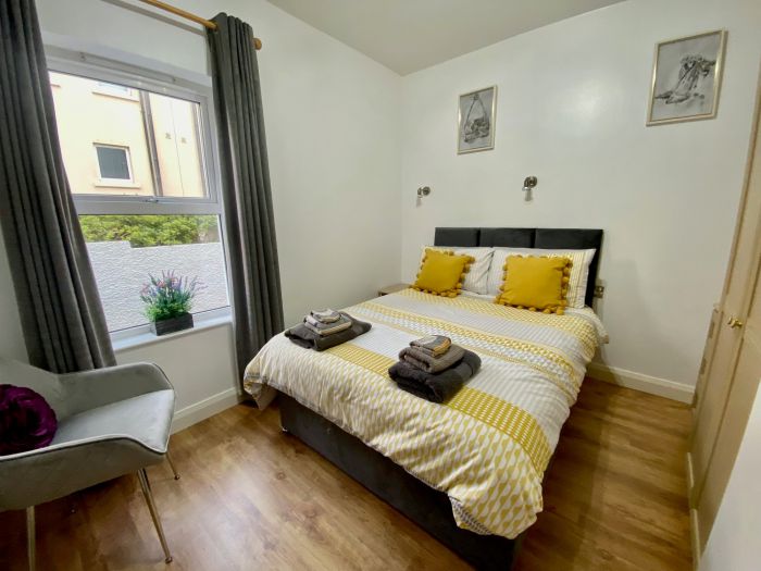5 The Marine Apartments