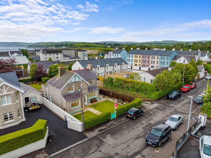 2 Beechwood Avenue, ballycastle, BT54 6BL