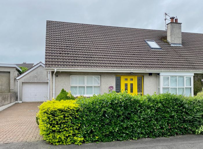 4 Gortamaddy Park, ballycastle, BT54 6RU