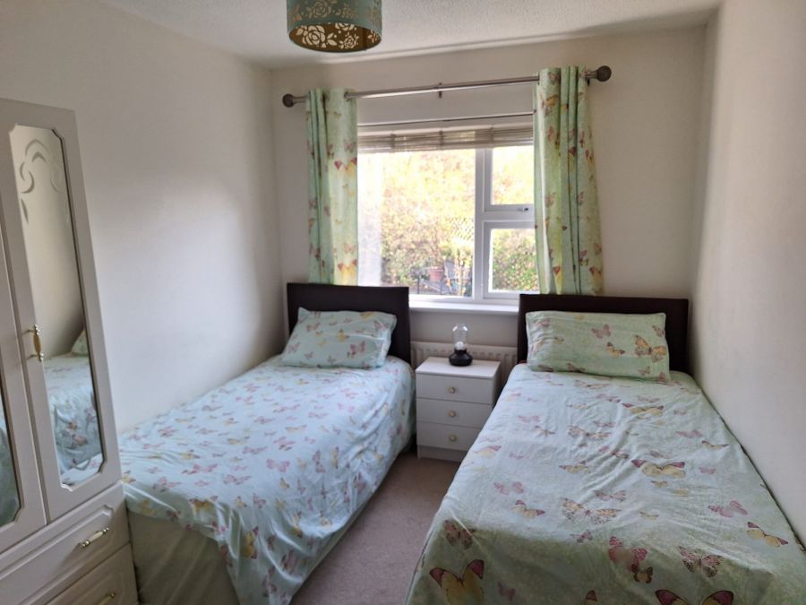6 Moyle Park