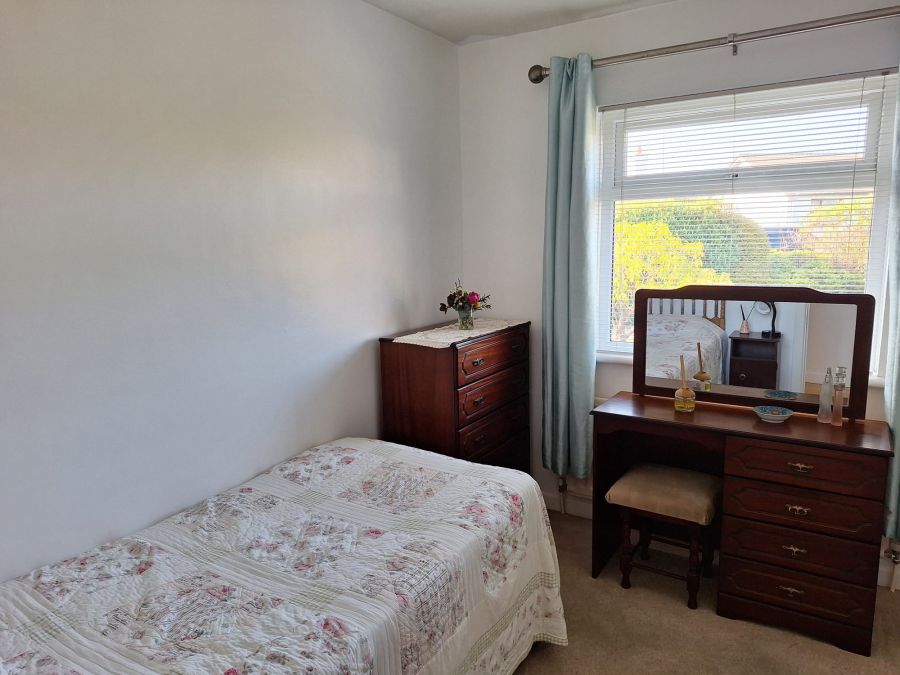 6 Moyle Park