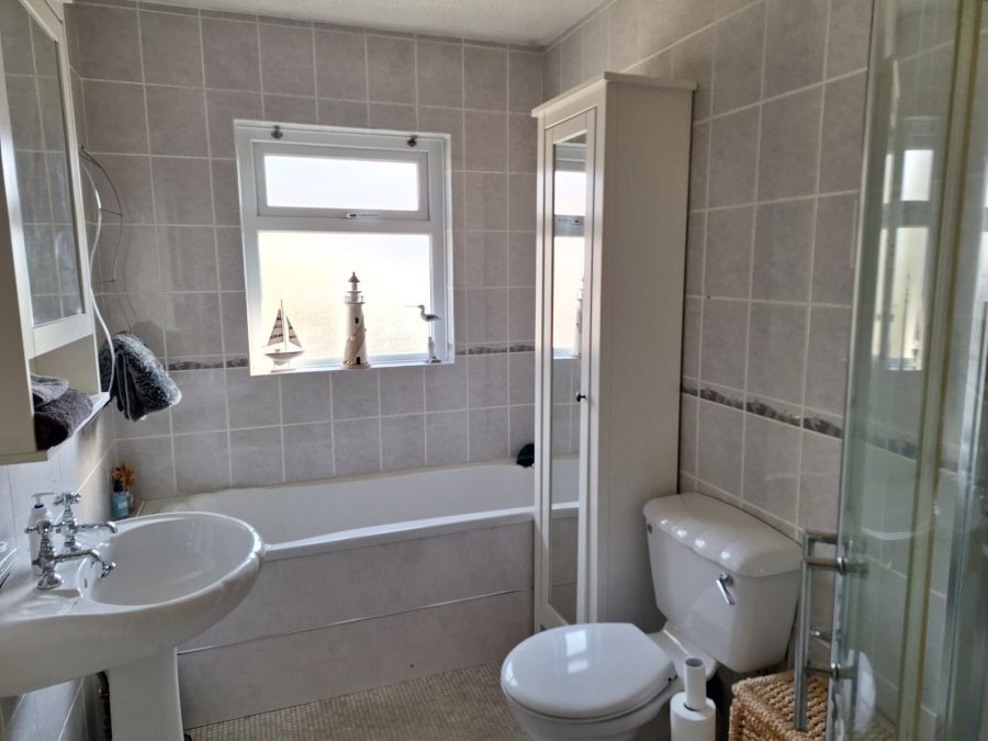 6 Moyle Park
