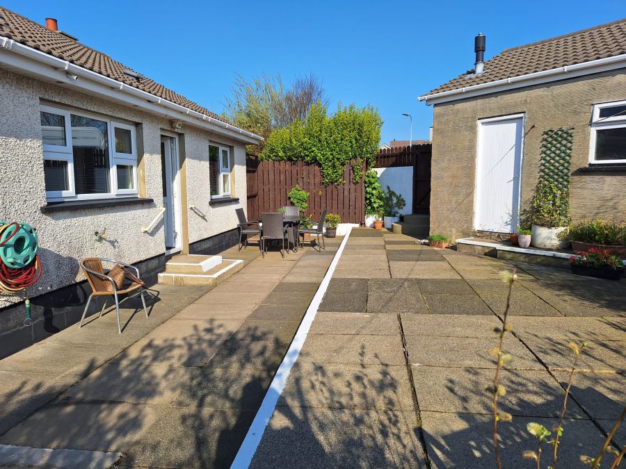 6 Moyle Park