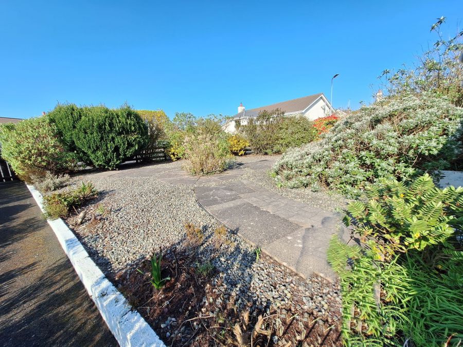6 Moyle Park