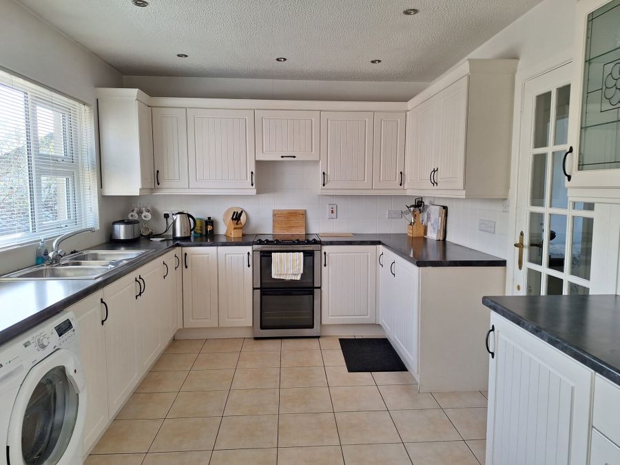 6 Moyle Park