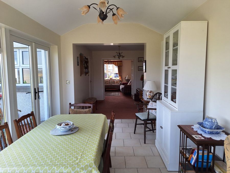 4 Knocknacarry Court