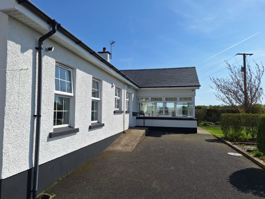 9 Carrowcrin Road