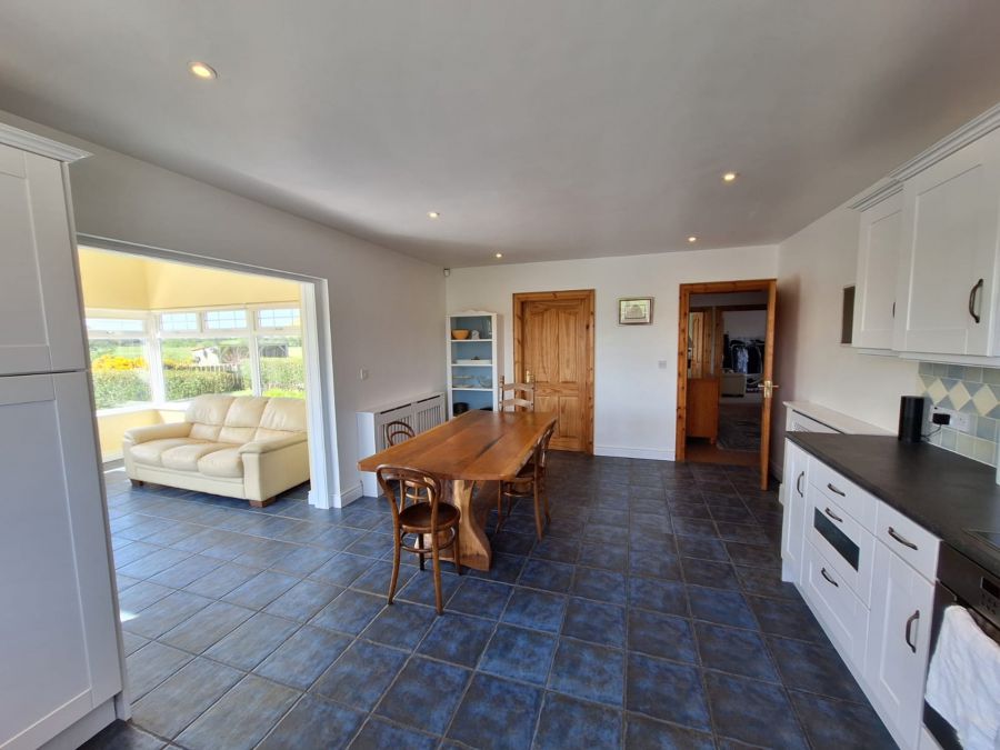 9 Carrowcrin Road