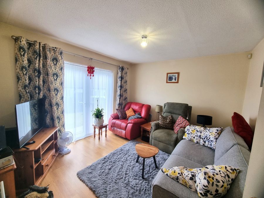 1 Leyland Avenue