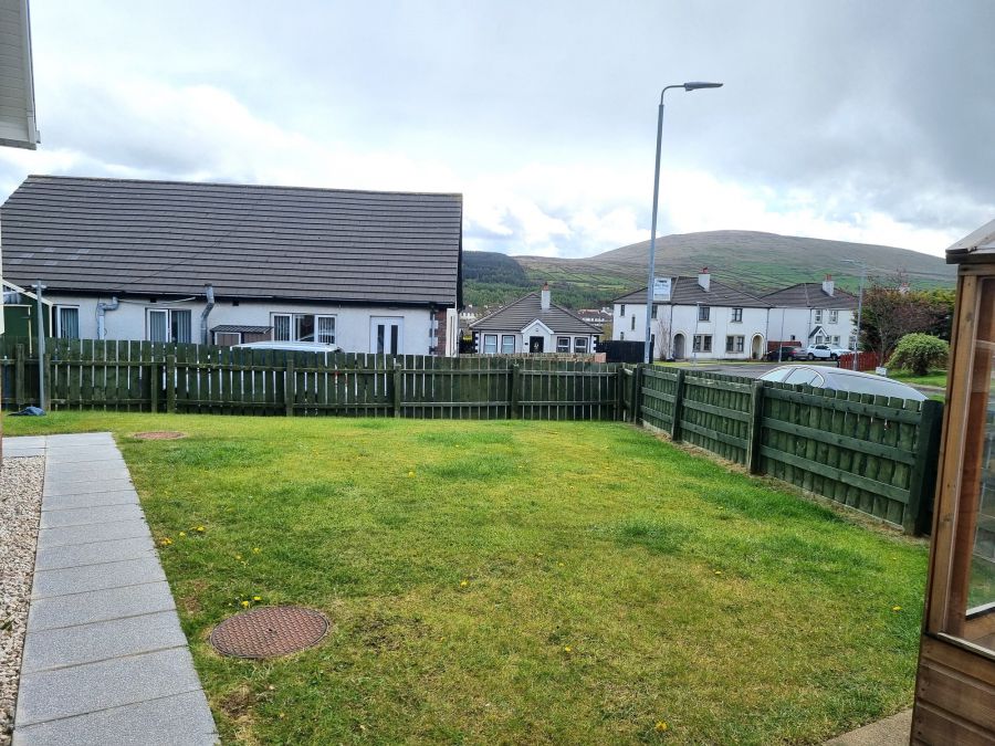 1 Leyland Avenue