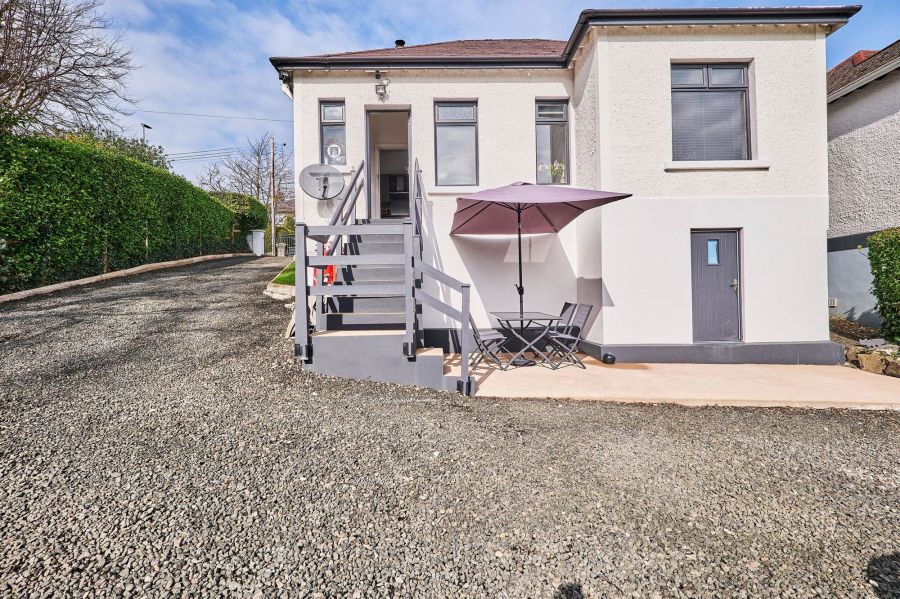 9 Strandview Road
