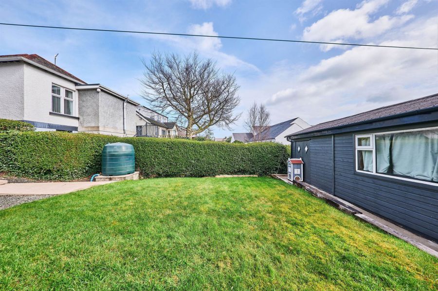 9 Strandview Road
