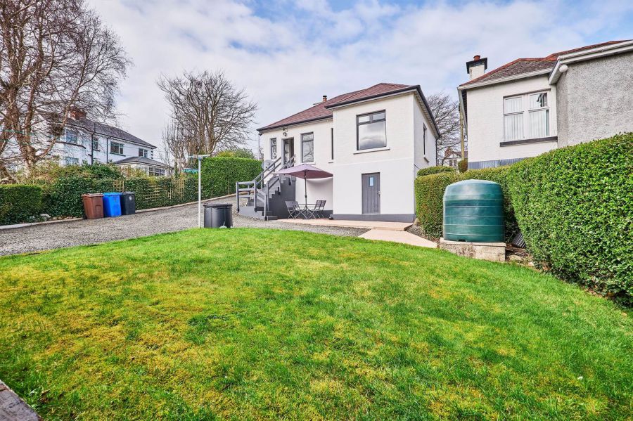 9 Strandview Road