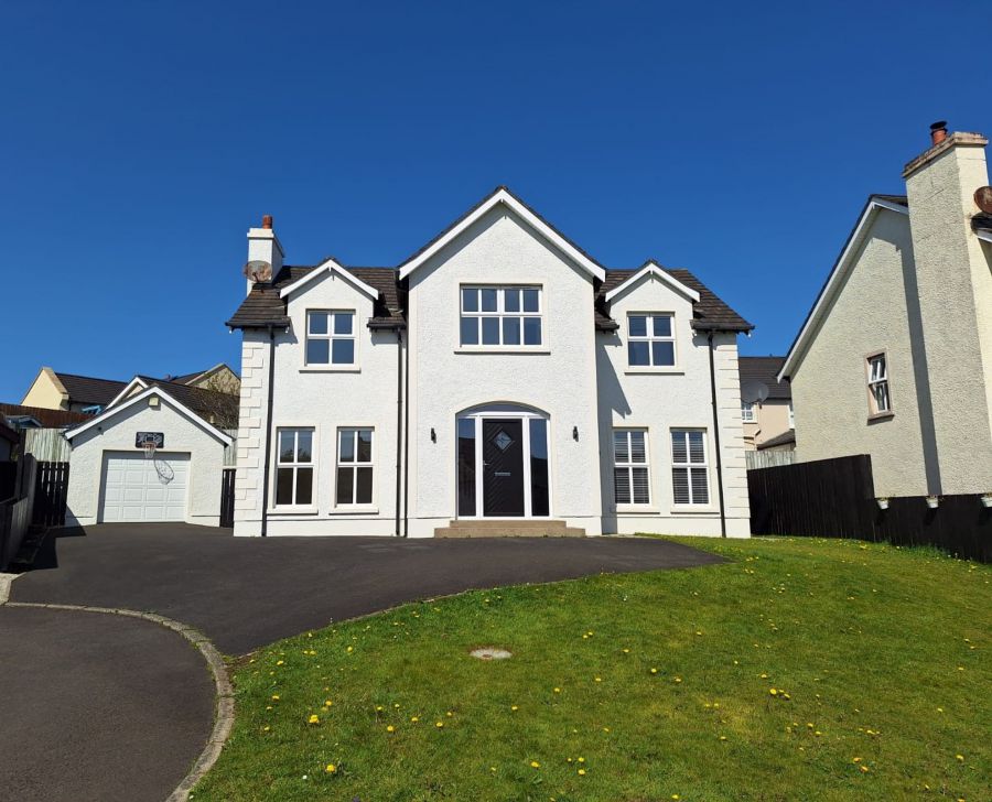 18 Ramoan Avenue, ballycastle, BT54 6GA