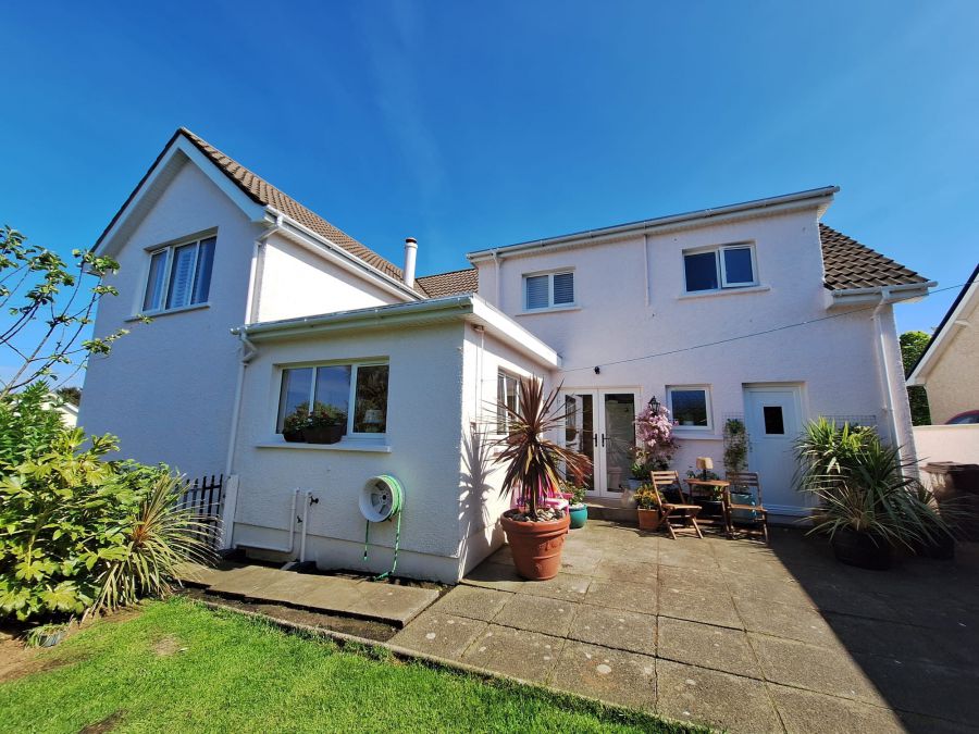 34 Dunamallaght Road
