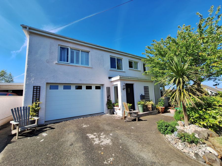 34 Dunamallaght Road