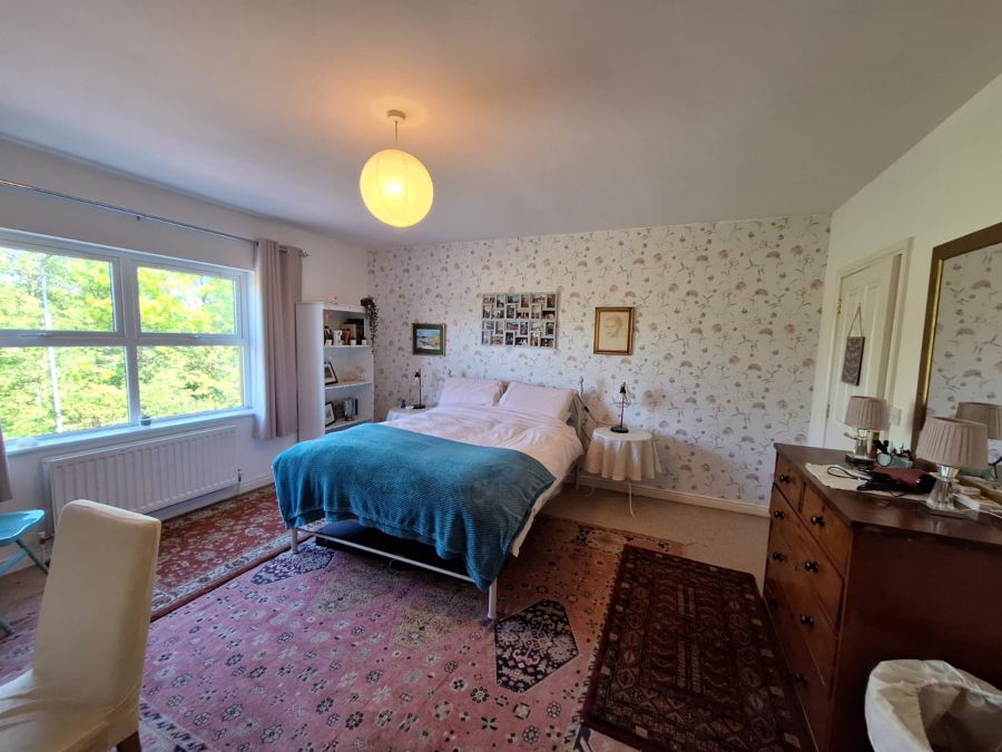 16 Knowehead Hill