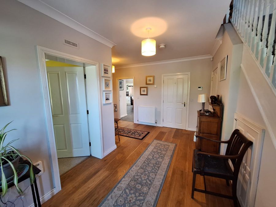 16 Knowehead Hill