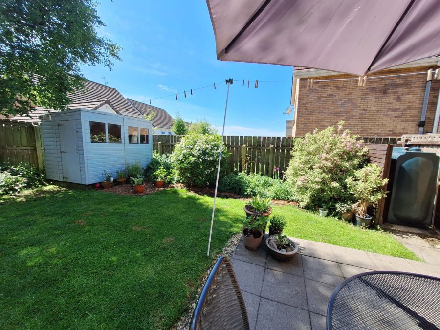 16 Knowehead Hill