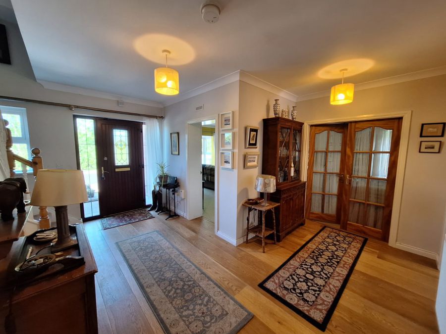 16 Knowehead Hill