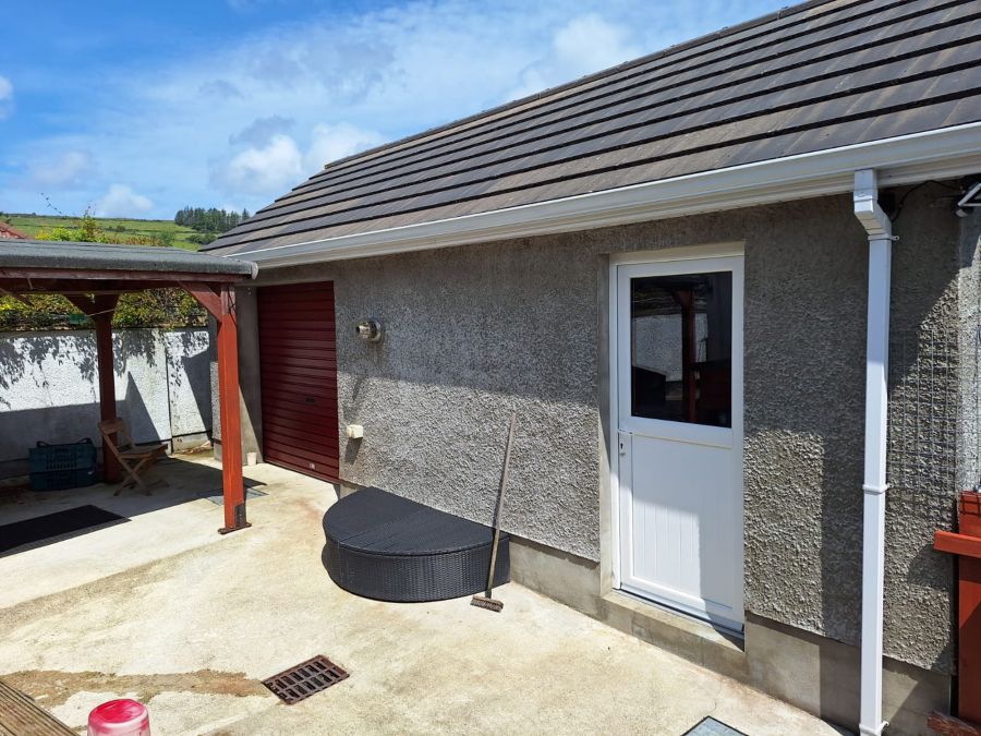4 Glenview Park