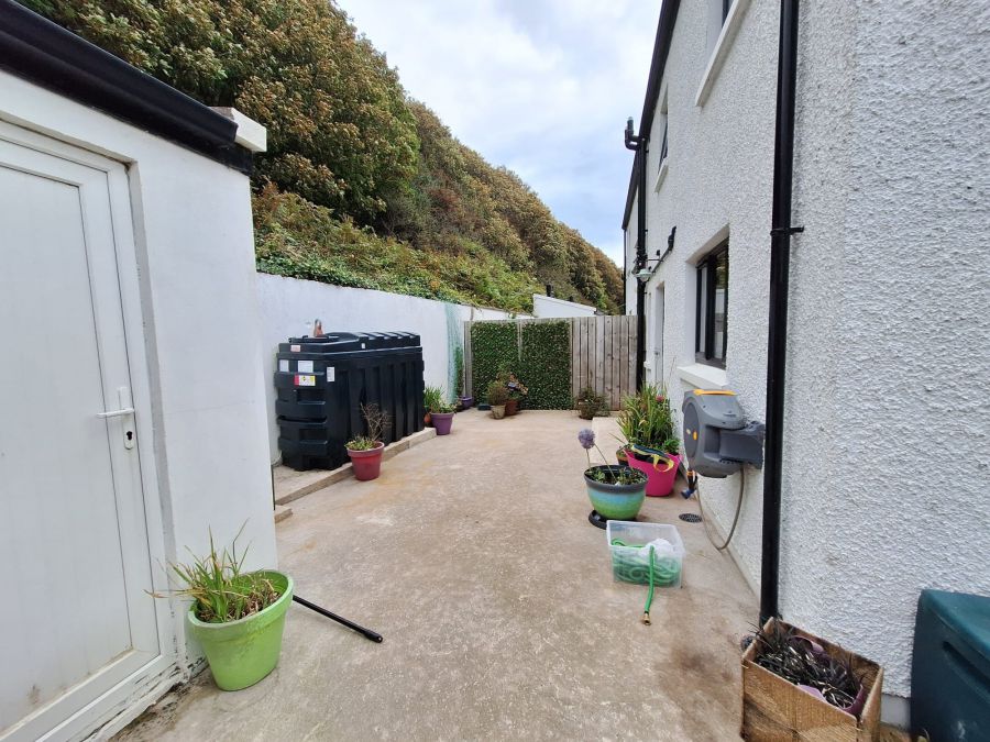 6 Harbour View Cottages