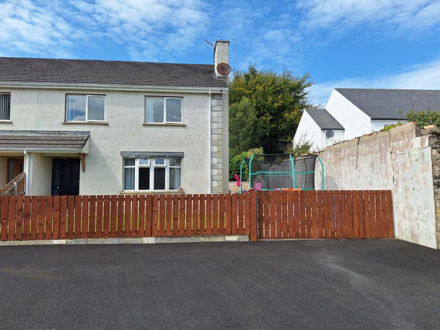 2 Beechwood Lane