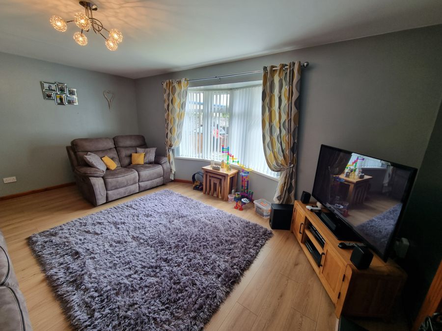 1 Beechwood Lane
