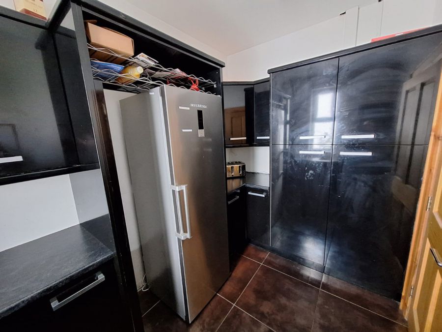 63a Churchfield Road