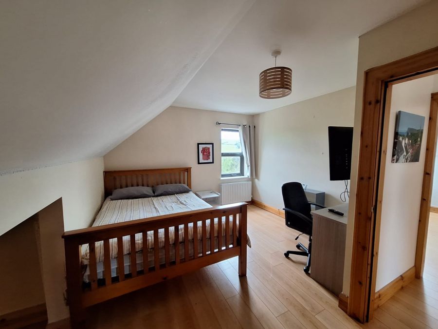 63a Churchfield Road