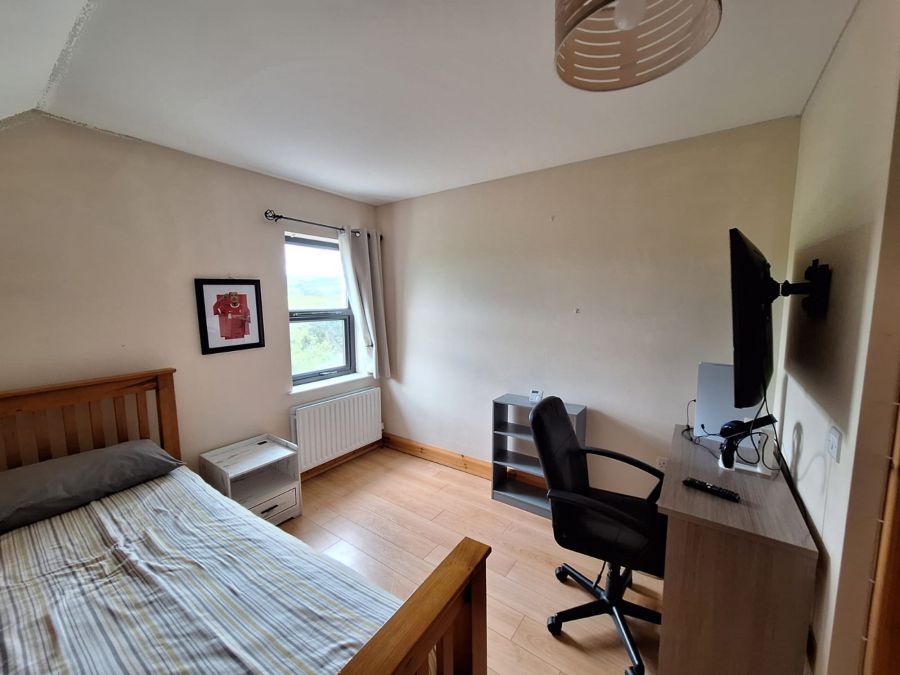 63a Churchfield Road