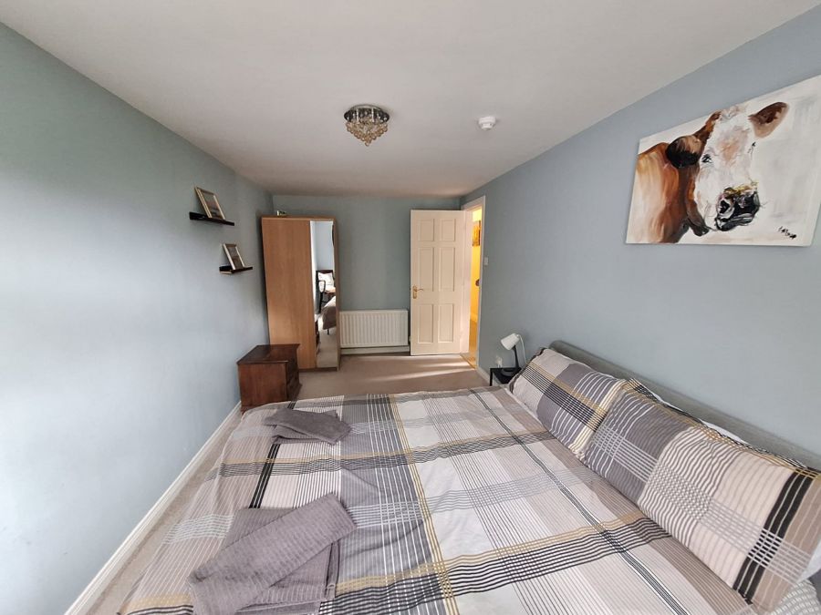 Apartment 1, 34 North Street